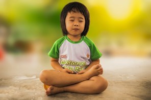 meditating-1894762_640